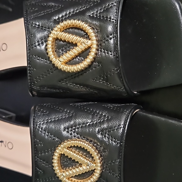 VALENTINO BY MARIO VALENTINO BLACK FLAT SANDALS